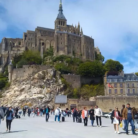 Апартаменты St Michel Сен-Пер-сюр-Мер